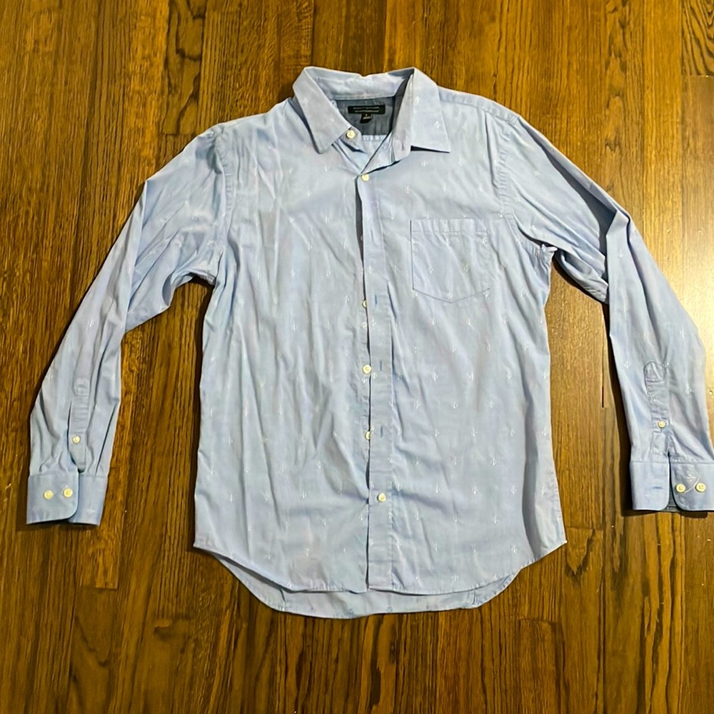 Banana Republic Blue w/ White Anchors Long Sleeve Button Down Shirt